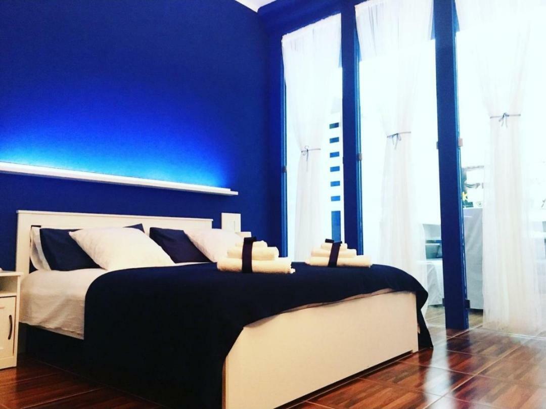Casadamare Holiday Home โจวีนัซโซ ภายนอก รูปภาพ
